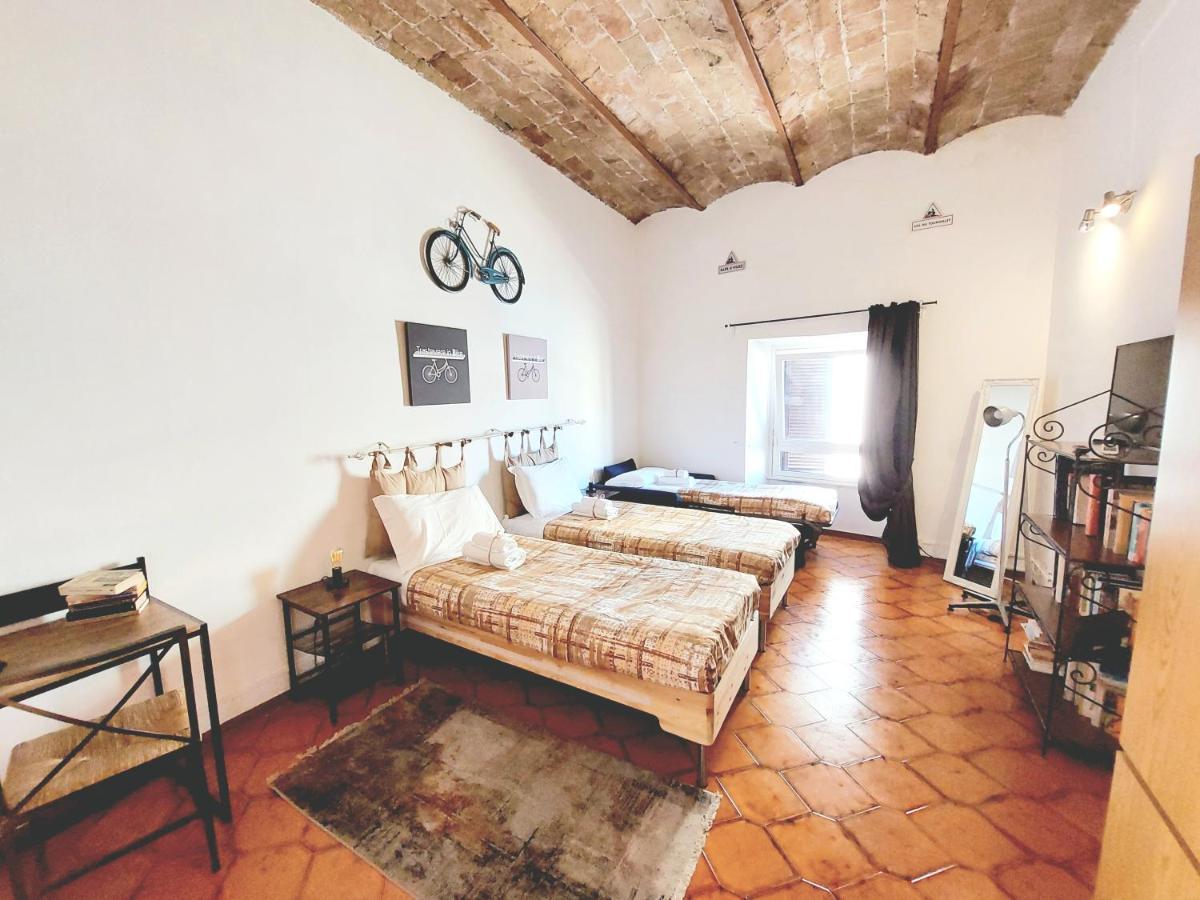 Trastevere In Bike - Con Wi-Fi E Ac 로마 외부 사진