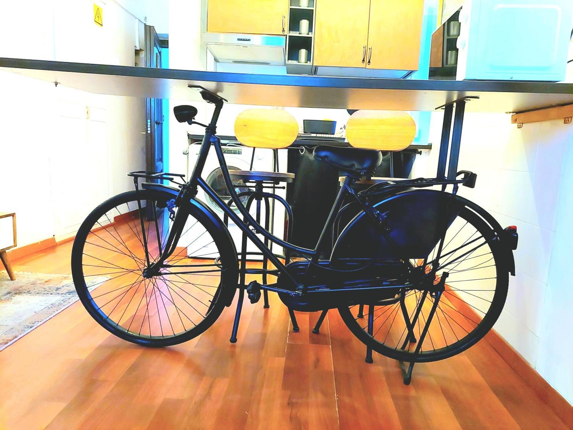 Trastevere In Bike - Con Wi-Fi E Ac 로마 외부 사진